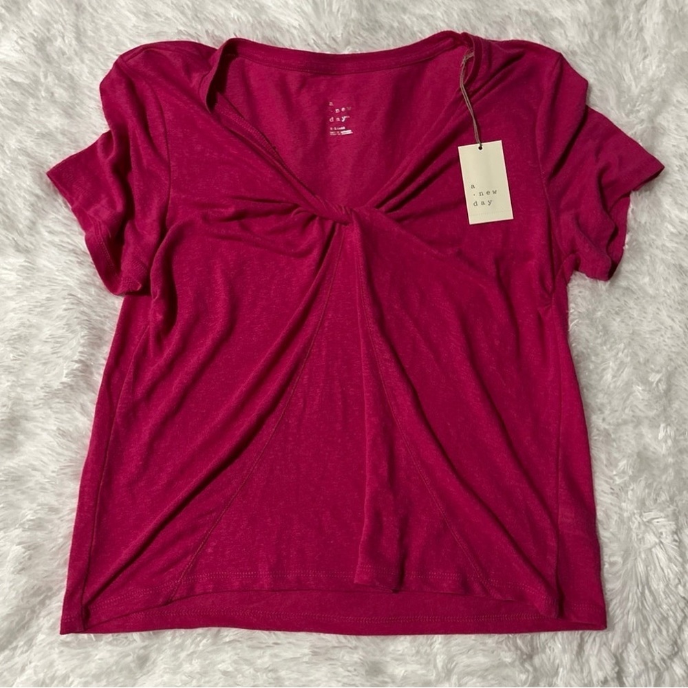 Magenta A New Day Tee